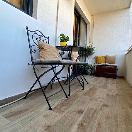 Apartment With Balcony And Free Parking Zadar Eksteriør billede