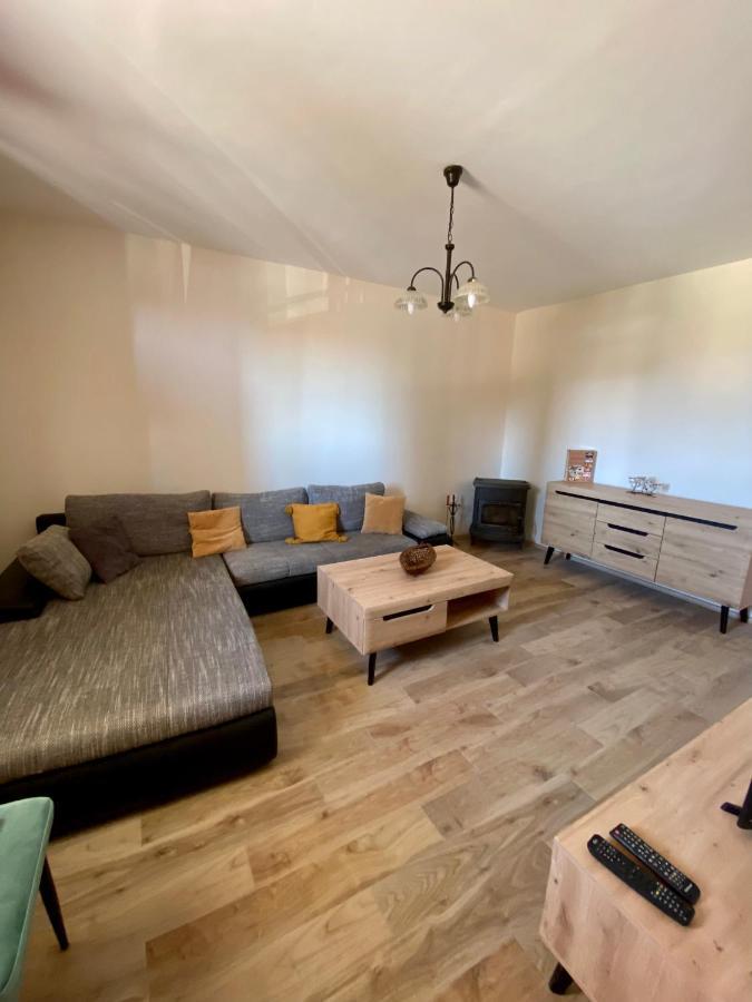 Apartment With Balcony And Free Parking Zadar Eksteriør billede